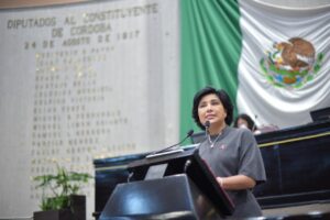 Llama Elizabeth Morales a fortalecer el Instituto Veracruzano de las Mujeres (1)