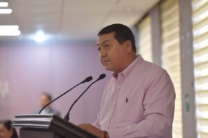 Propone diputado Ramón Díaz que la enseñanza de la oratoria sea obligatoria (2)