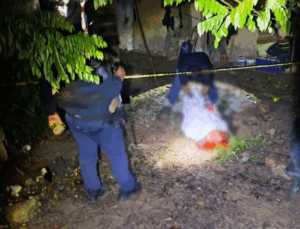 Asesinan a comerciante en su casa