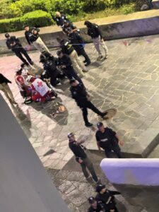 Otra persona más se lanza del puente en Xalapa (1)